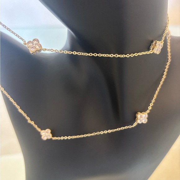 Elegant GoldCz On Both Sides Flower Necklace